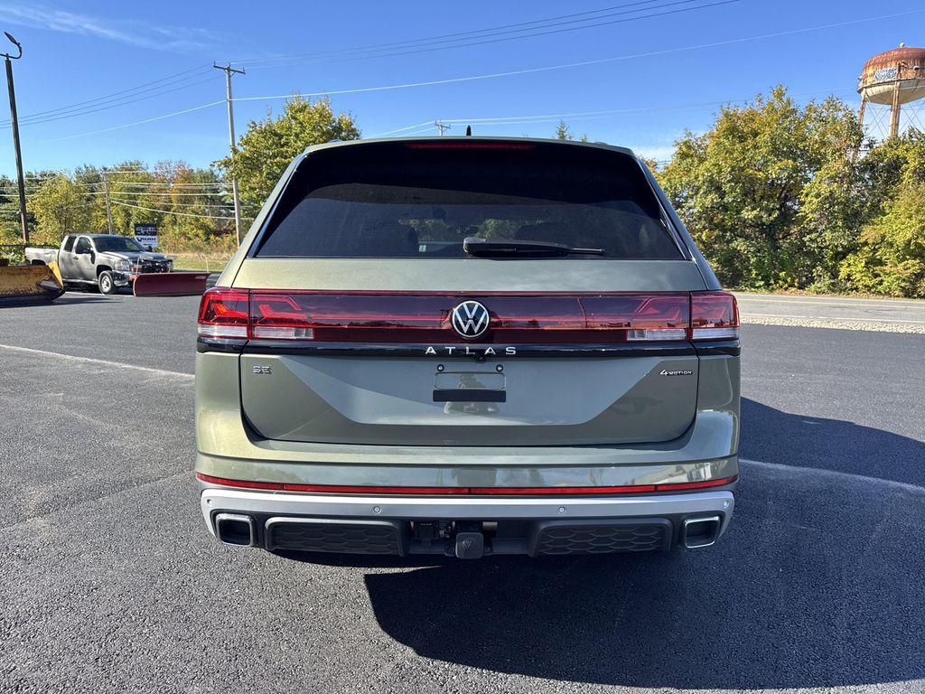 used 2025 Volkswagen Atlas car, priced at $43,295