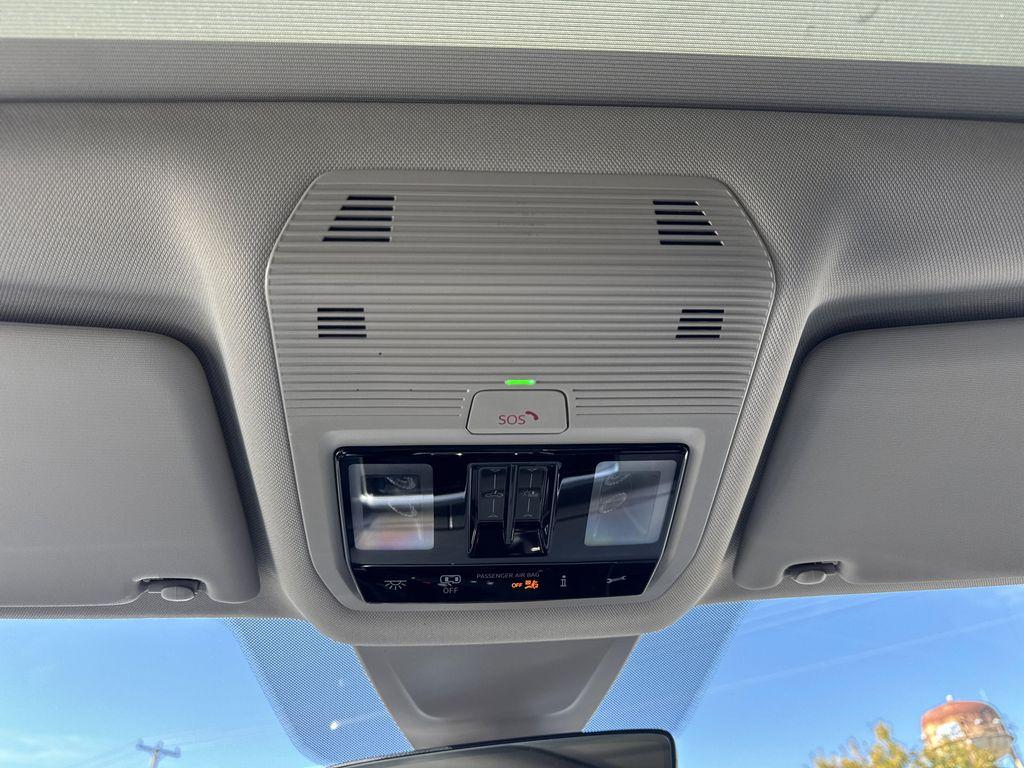 used 2025 Volkswagen Atlas car, priced at $43,295