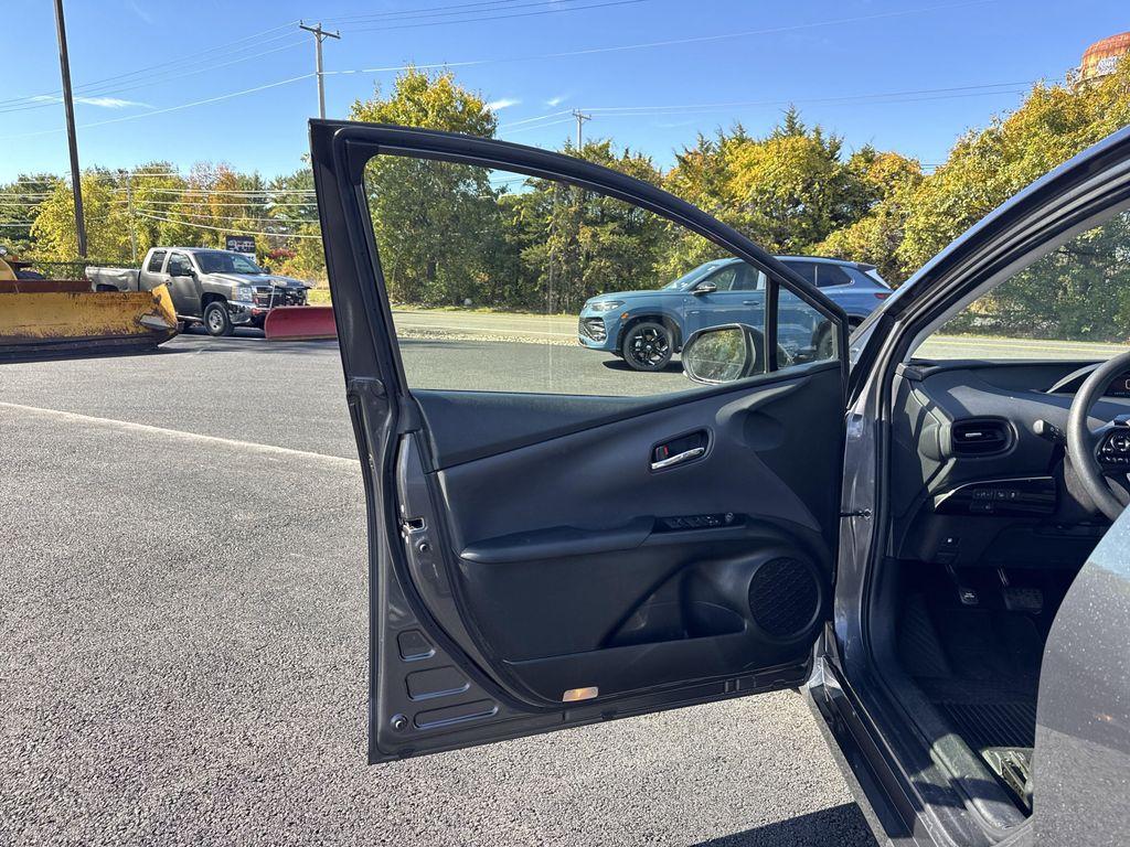 used 2021 Toyota Prius car, priced at $20,395