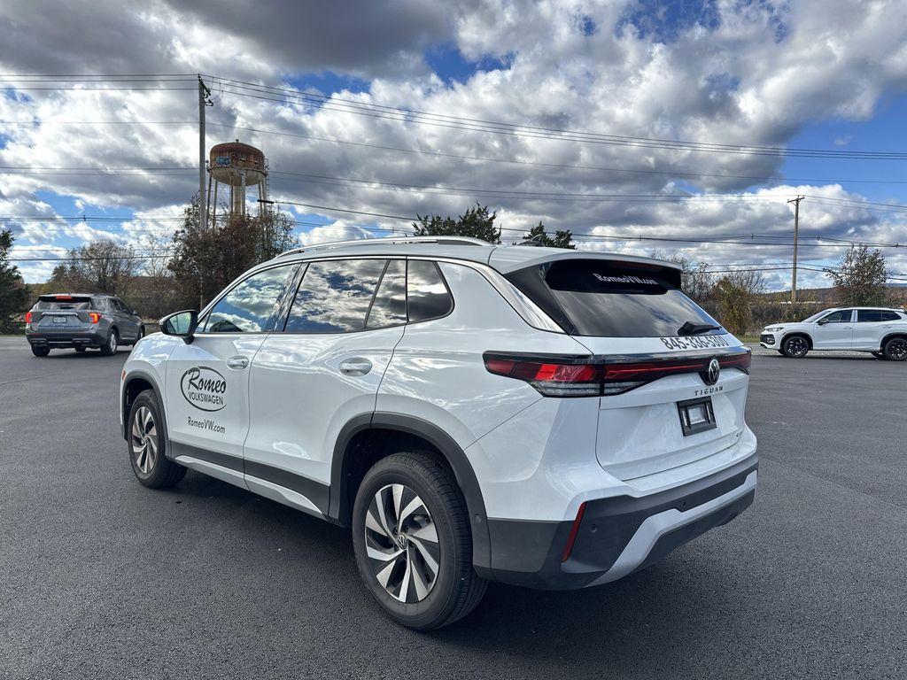 used 2025 Volkswagen Tiguan car, priced at $28,695