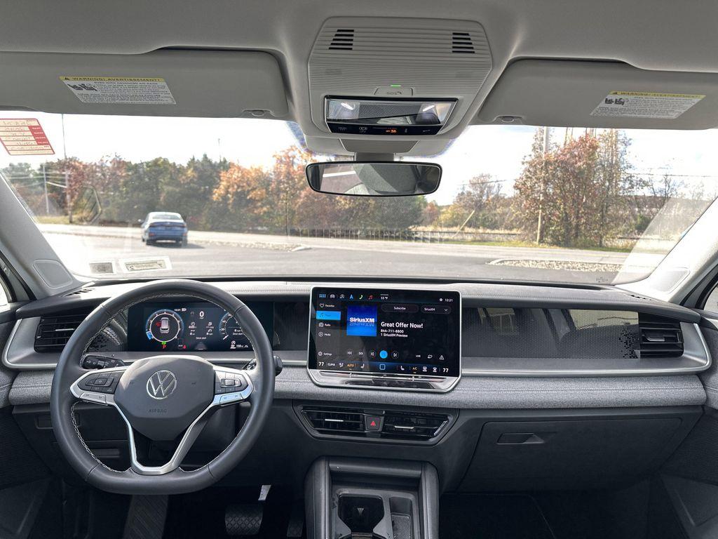 used 2025 Volkswagen Tiguan car, priced at $28,695