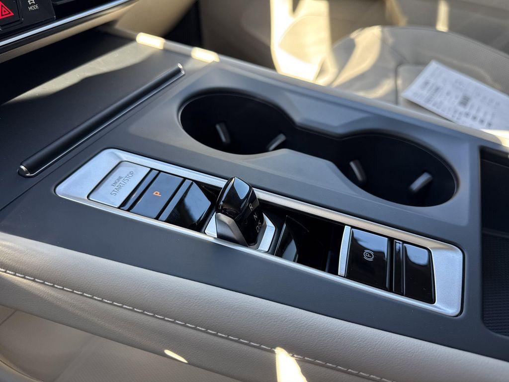 new 2026 Volkswagen Atlas car, priced at $40,284