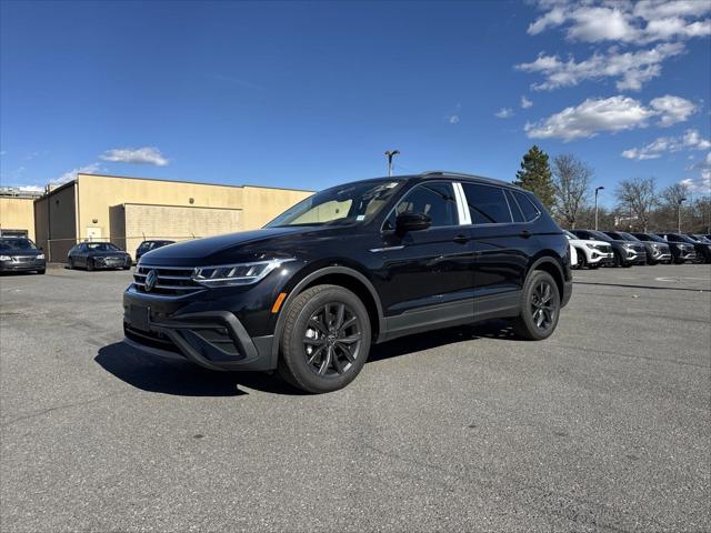 new 2024 Volkswagen Tiguan car, priced at $32,912