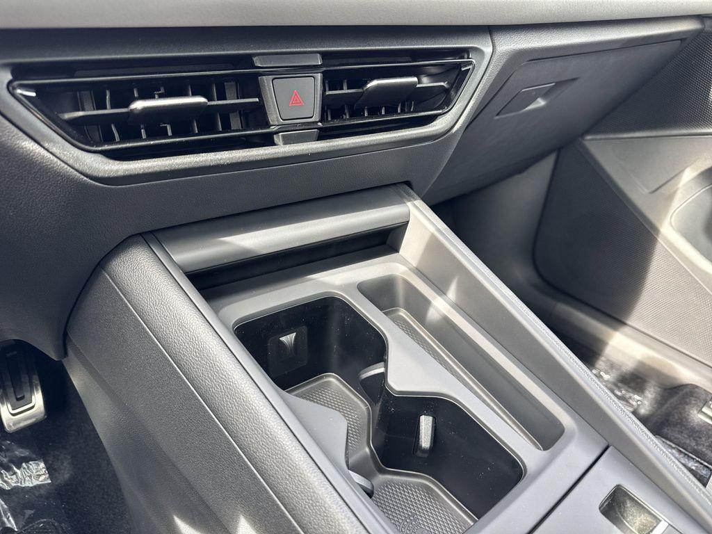 new 2025 Volkswagen Tiguan car, priced at $37,247