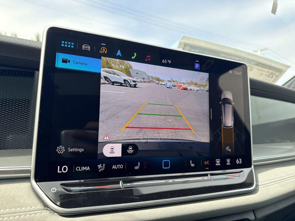 new 2025 Volkswagen Tiguan car, priced at $37,247