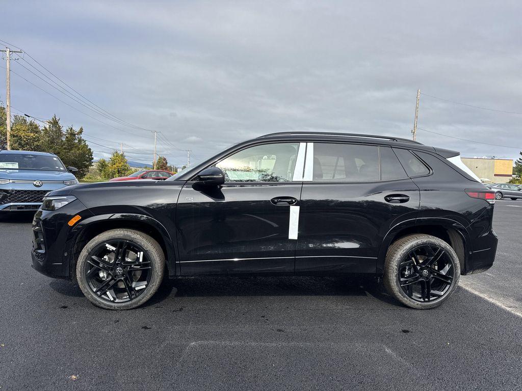 new 2025 Volkswagen Tiguan car, priced at $37,247