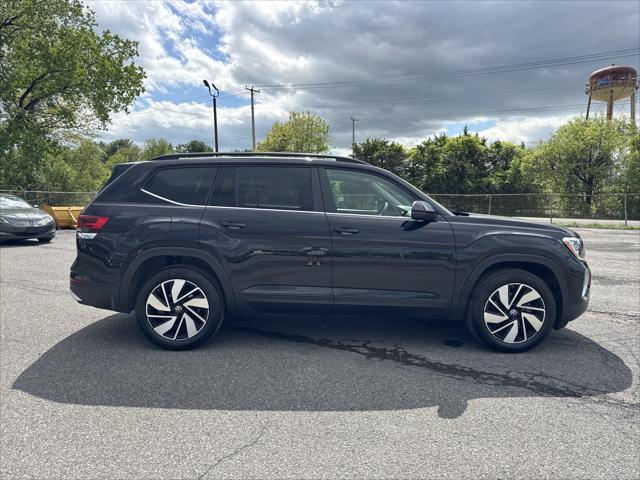 used 2024 Volkswagen Atlas car, priced at $35,500