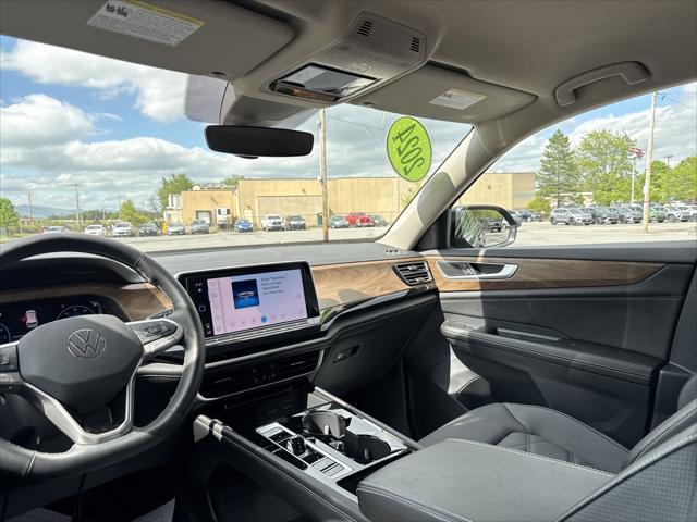 used 2024 Volkswagen Atlas car, priced at $35,500