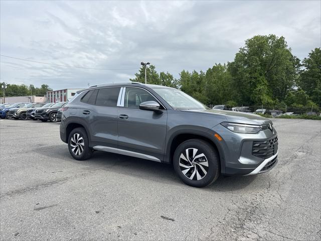 new 2025 Volkswagen Tiguan car, priced at $32,715