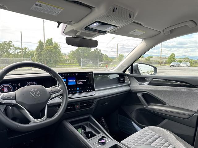 new 2025 Volkswagen Tiguan car, priced at $32,715