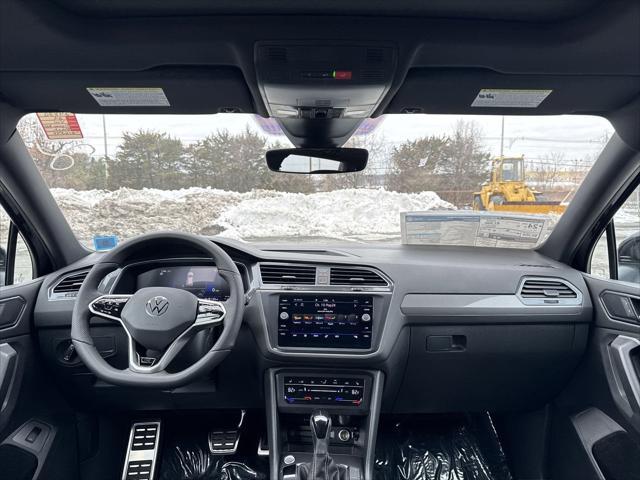 new 2024 Volkswagen Tiguan car, priced at $36,518