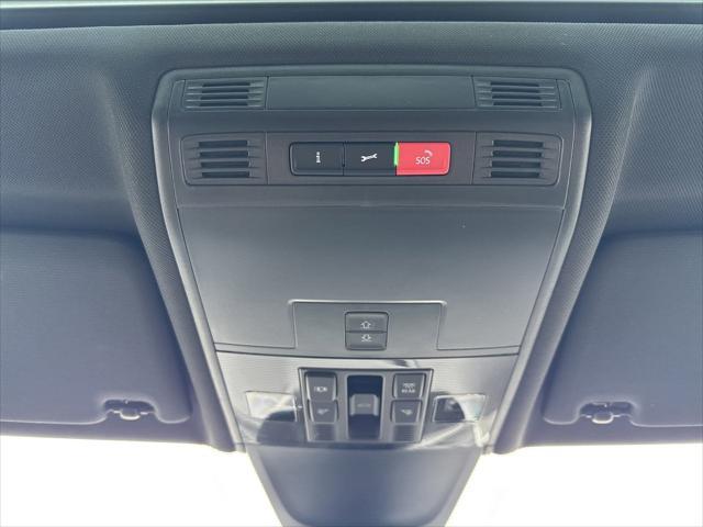 new 2024 Volkswagen Tiguan car, priced at $36,518
