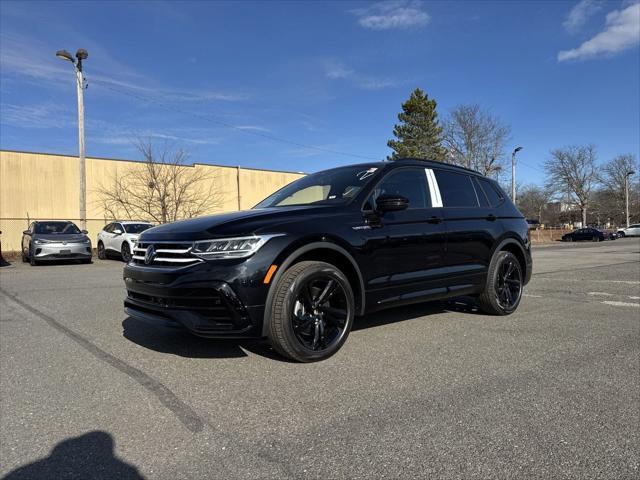 new 2024 Volkswagen Tiguan car, priced at $34,784