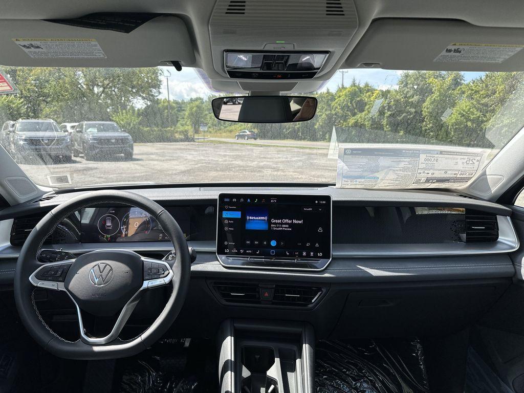 new 2025 Volkswagen Tiguan car, priced at $36,019