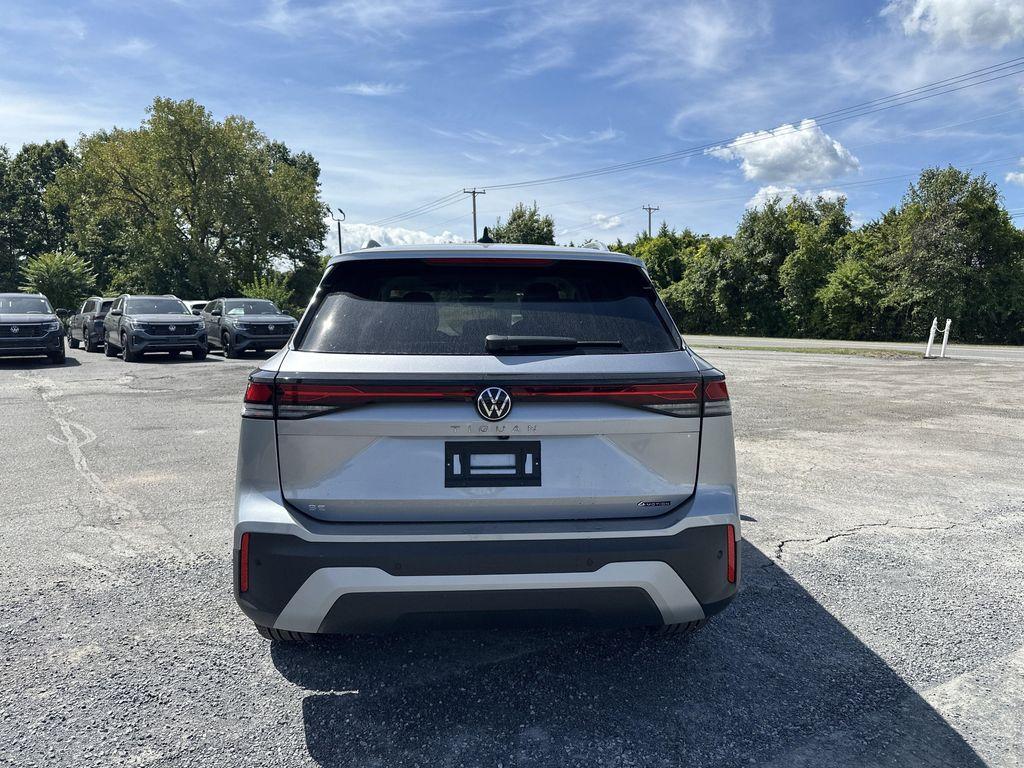 new 2025 Volkswagen Tiguan car, priced at $36,019