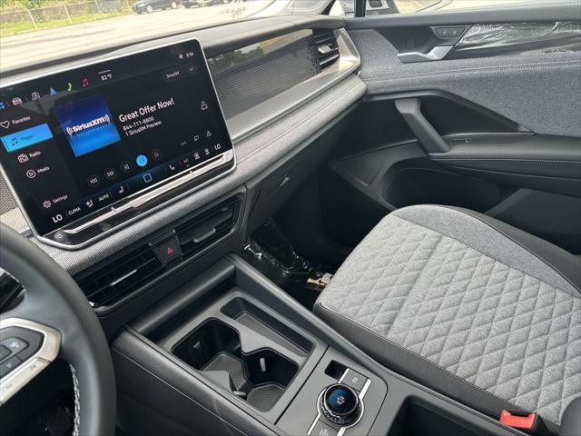 new 2025 Volkswagen Tiguan car, priced at $31,325