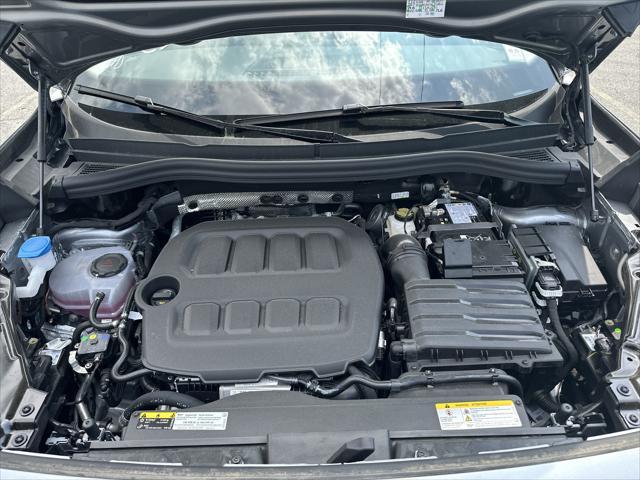 new 2025 Volkswagen Tiguan car, priced at $31,325