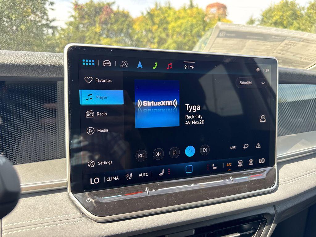 new 2025 Volkswagen Tiguan car, priced at $36,030