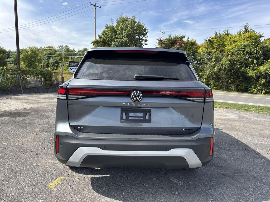 new 2025 Volkswagen Tiguan car, priced at $36,030
