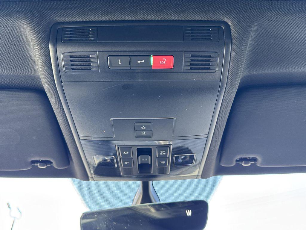 used 2021 Volkswagen Tiguan car, priced at $21,395