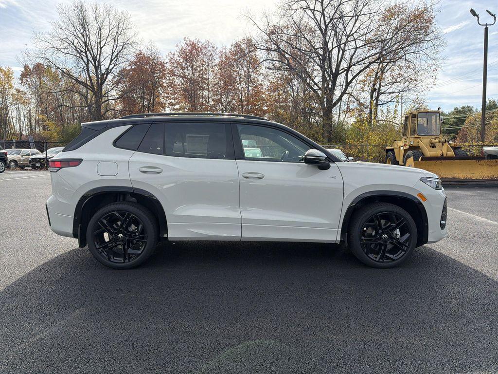 new 2026 Volkswagen Tiguan car, priced at $40,119
