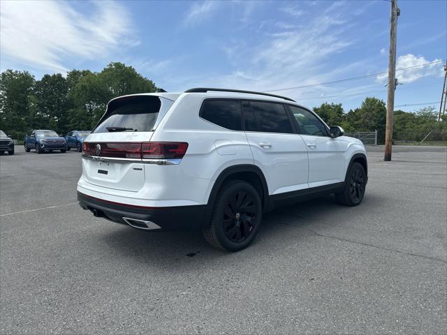 new 2025 Volkswagen Atlas car, priced at $45,622
