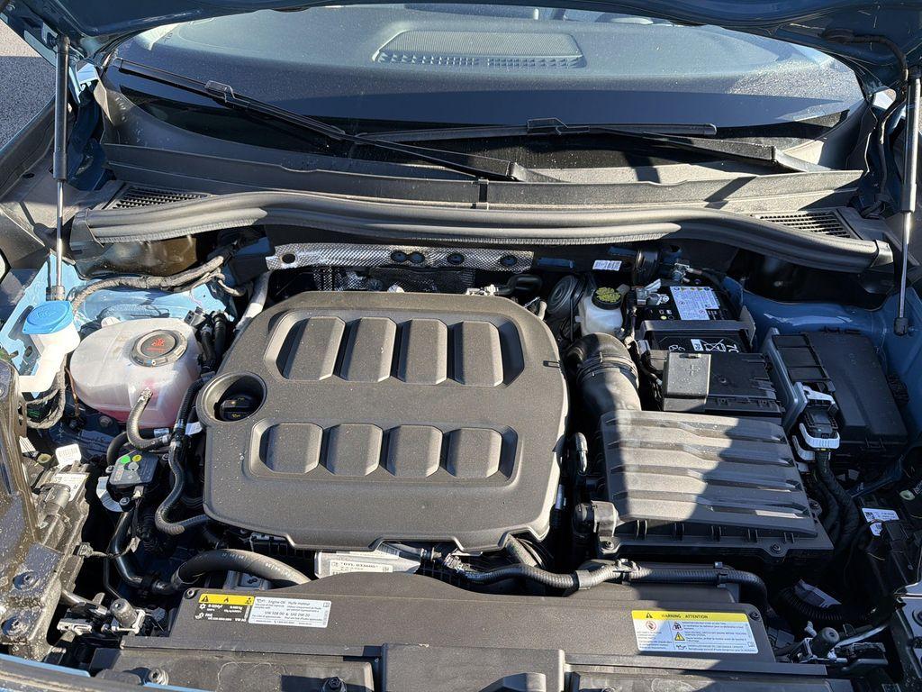 new 2025 Volkswagen Tiguan car, priced at $35,326