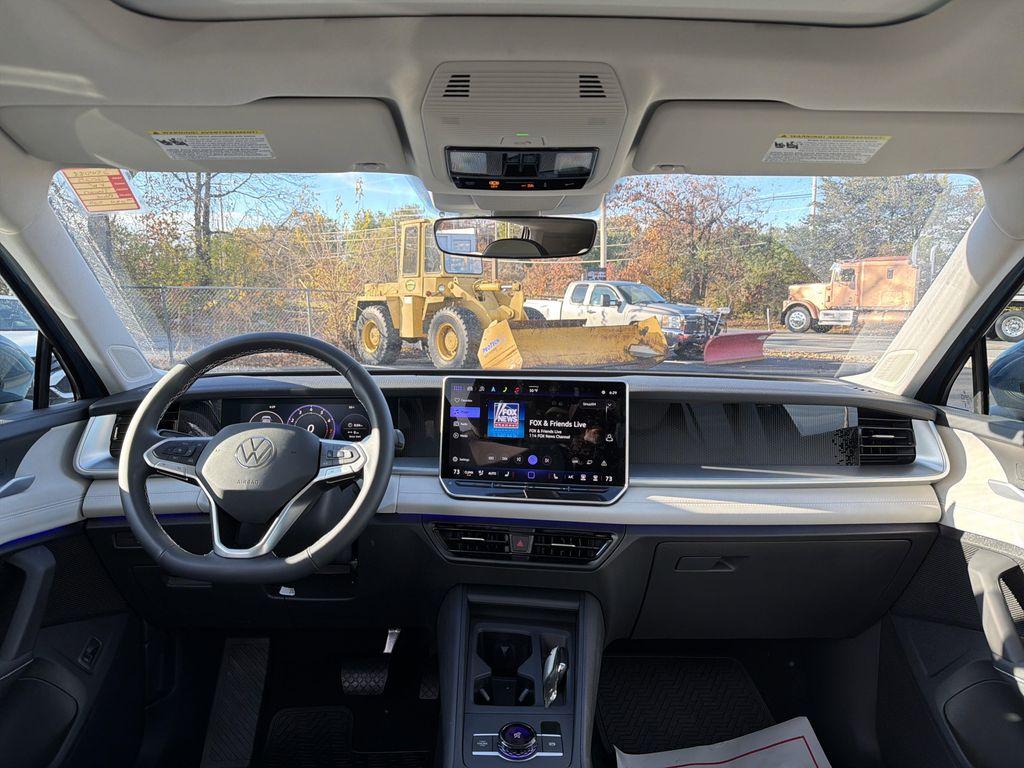 new 2025 Volkswagen Tiguan car, priced at $35,326
