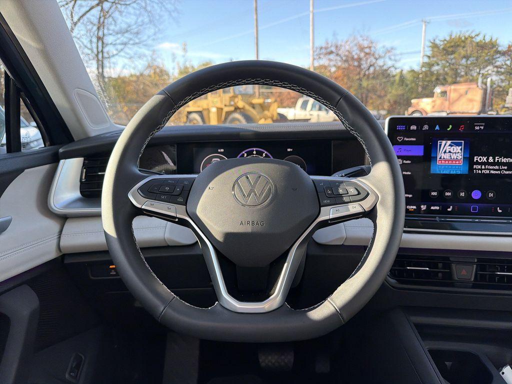 new 2025 Volkswagen Tiguan car, priced at $35,326