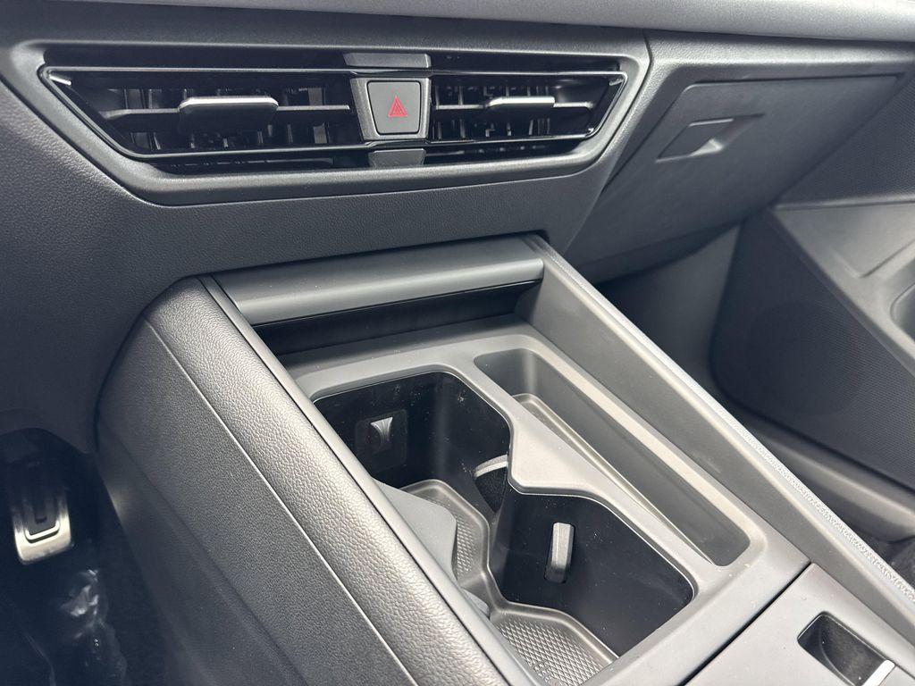 new 2025 Volkswagen Tiguan car, priced at $37,702