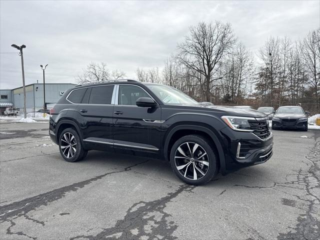 new 2025 Volkswagen Atlas car, priced at $53,136