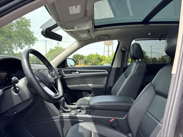 used 2023 Volkswagen Atlas car, priced at $33,333