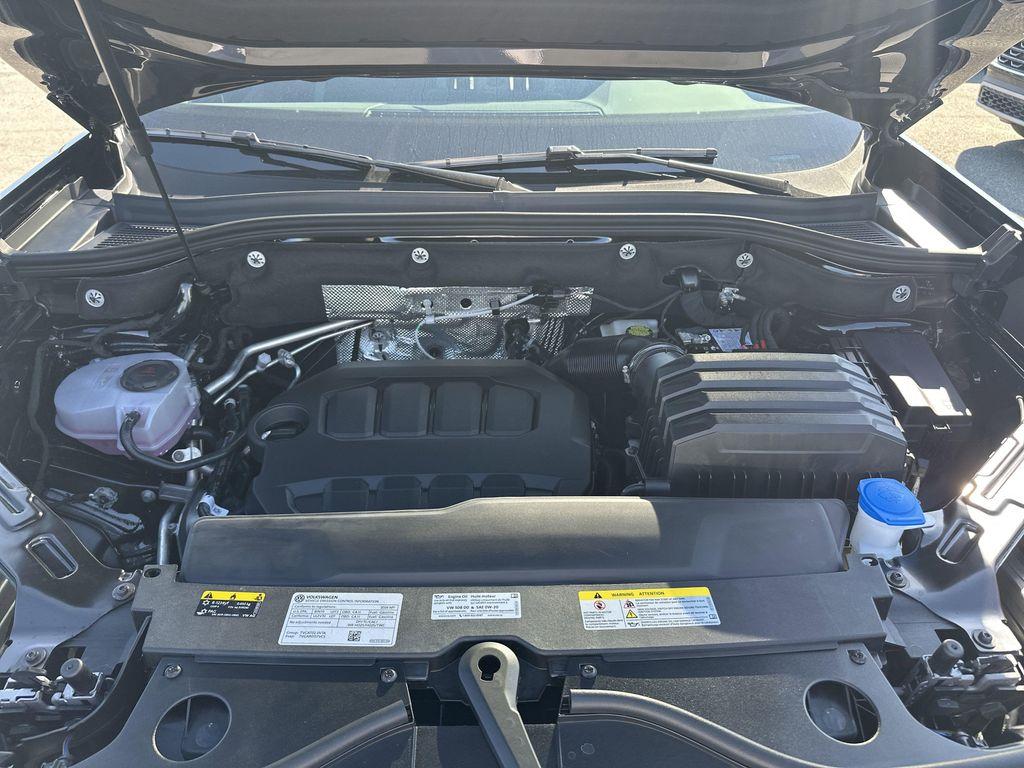 new 2026 Volkswagen Atlas car, priced at $48,421