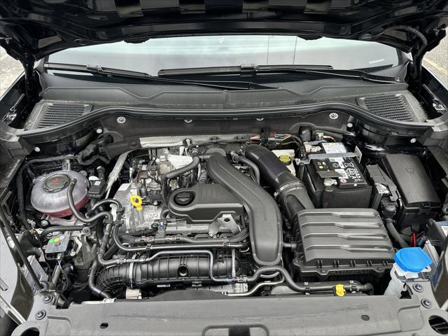 new 2025 Volkswagen Taos car, priced at $36,553