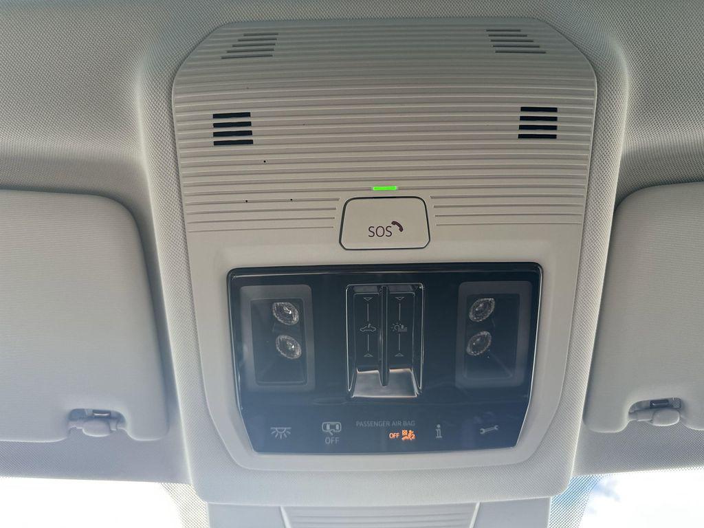 new 2025 Volkswagen Tiguan car, priced at $34,871