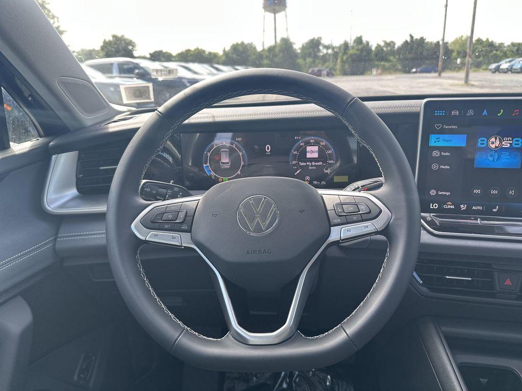 new 2025 Volkswagen Tiguan car, priced at $34,871