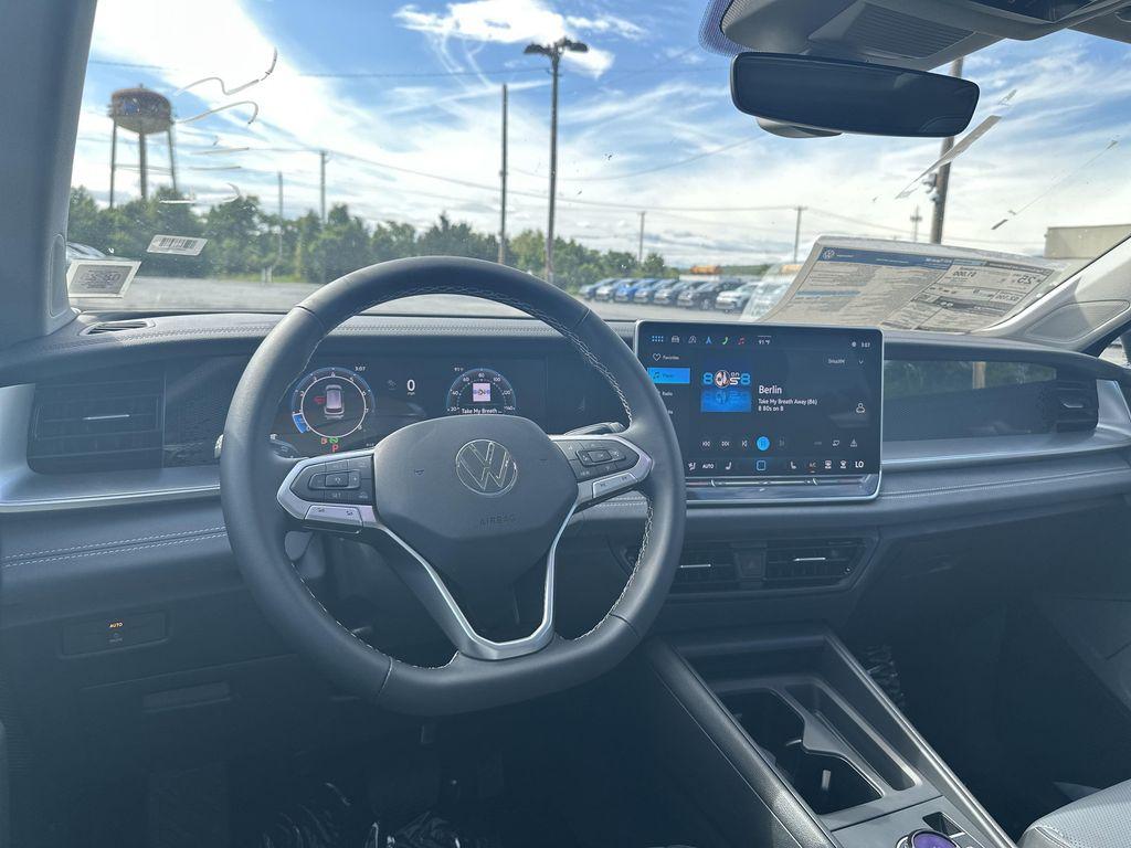 new 2025 Volkswagen Tiguan car, priced at $34,871