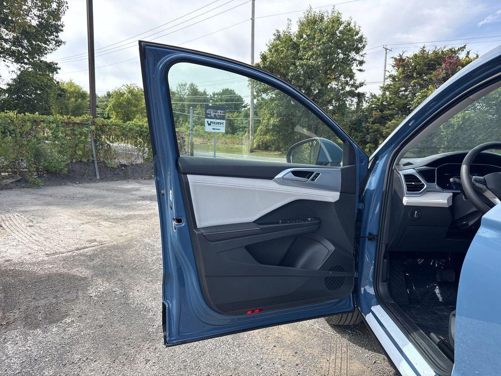 new 2025 Volkswagen Taos car, priced at $29,932