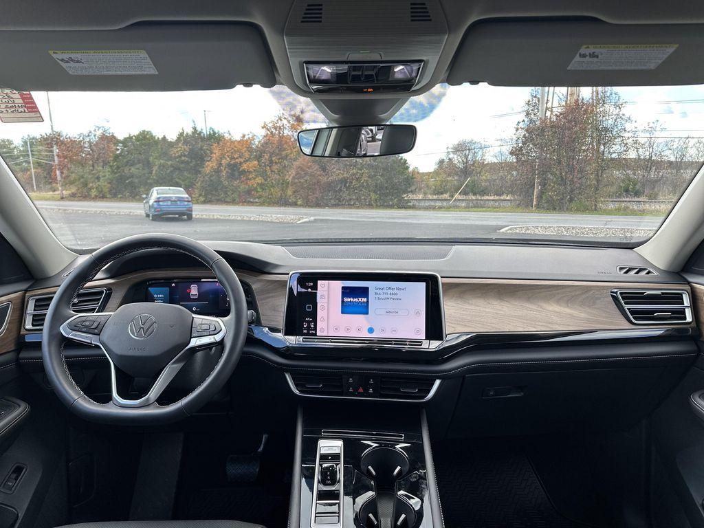 used 2025 Volkswagen Atlas car, priced at $40,995