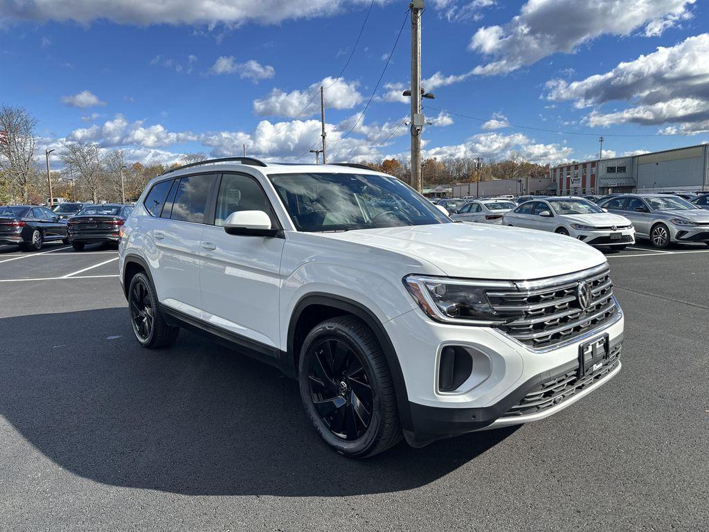 used 2025 Volkswagen Atlas car, priced at $40,995