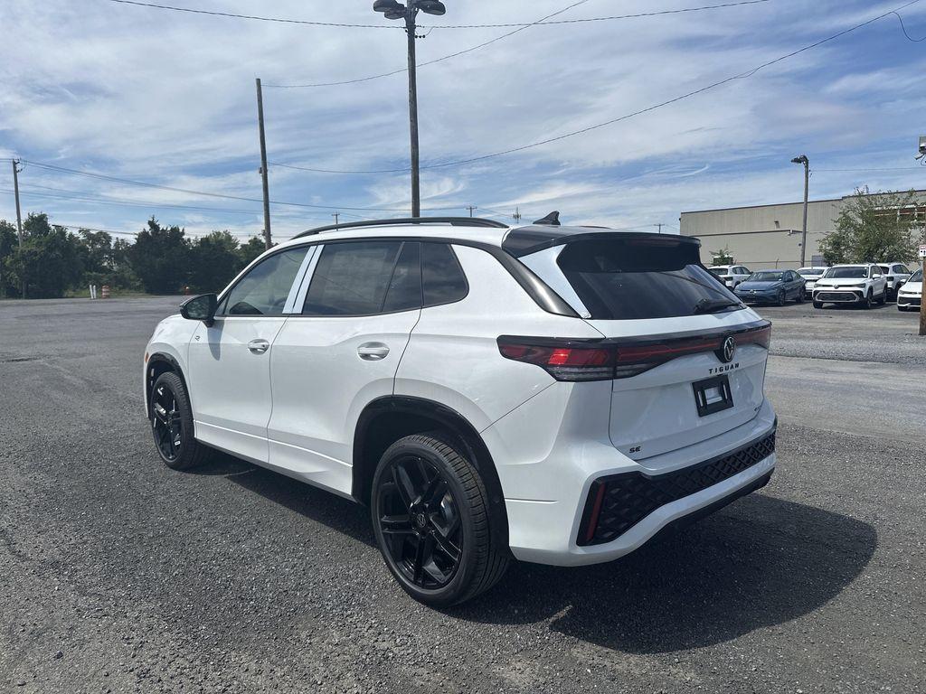 new 2025 Volkswagen Tiguan car, priced at $37,286