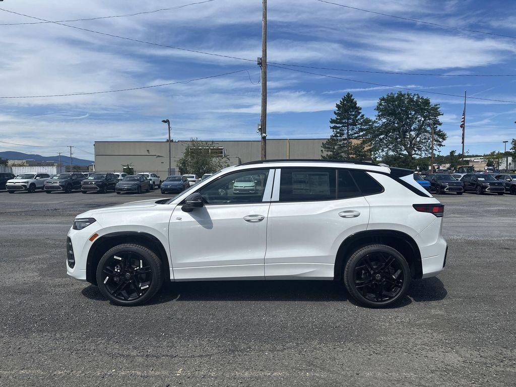 new 2025 Volkswagen Tiguan car, priced at $37,286