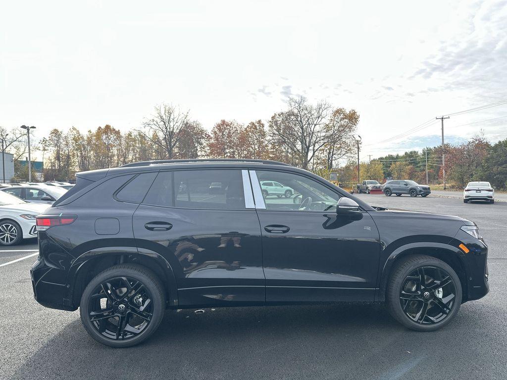 new 2026 Volkswagen Tiguan car, priced at $39,337