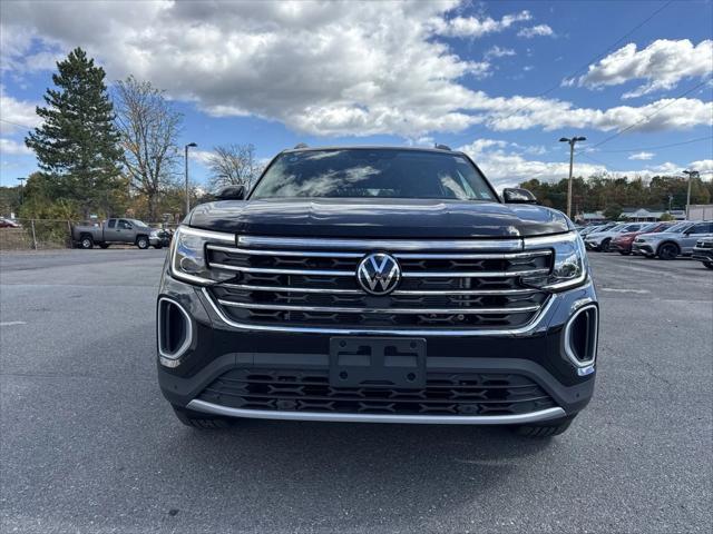 new 2024 Volkswagen Atlas car, priced at $42,178