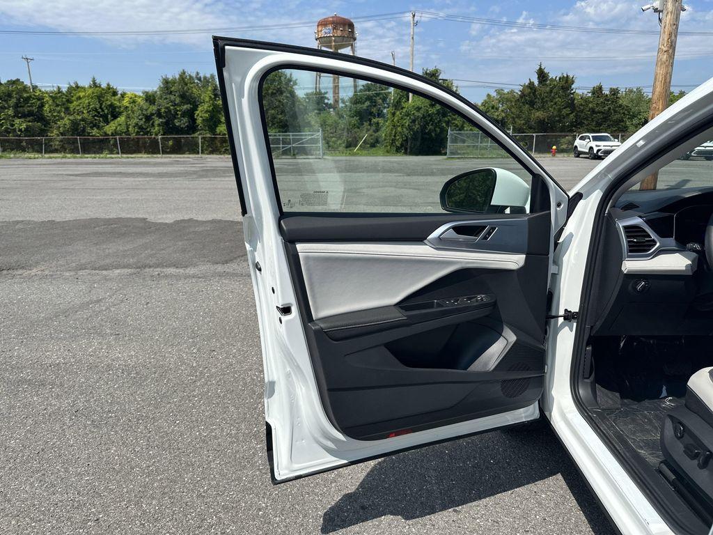 new 2025 Volkswagen Taos car, priced at $29,421