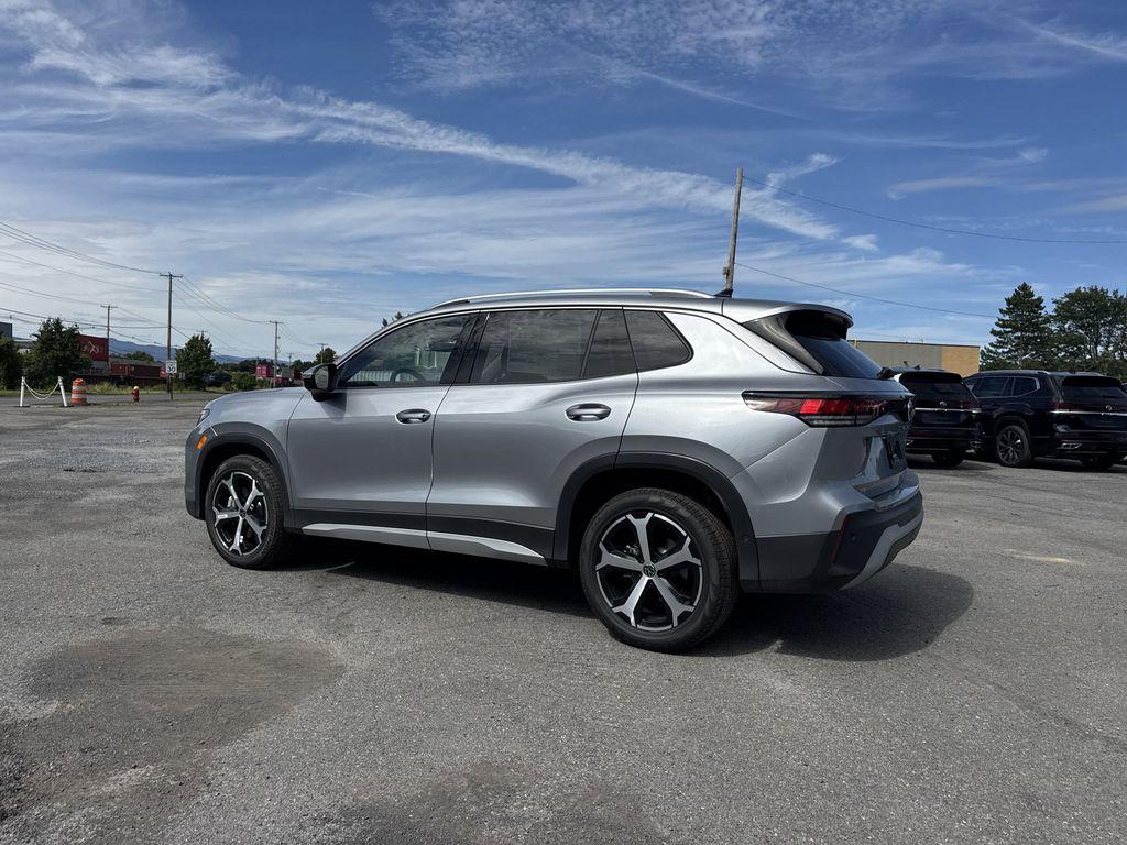 new 2025 Volkswagen Tiguan car, priced at $34,121