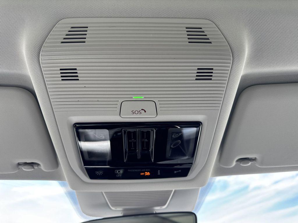 new 2025 Volkswagen Tiguan car, priced at $34,121