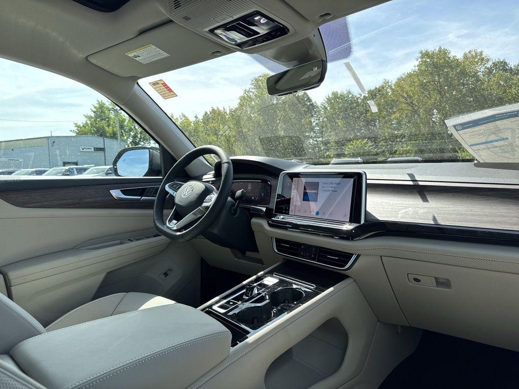 new 2026 Volkswagen Atlas car, priced at $54,703