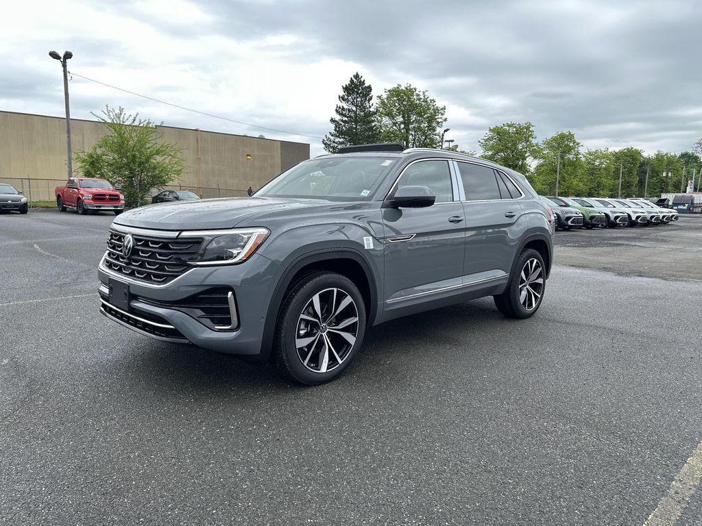 new 2025 Volkswagen Atlas Cross Sport car, priced at $51,101