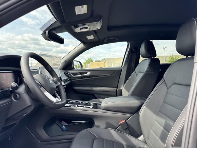 new 2025 Volkswagen Atlas Cross Sport car, priced at $51,951